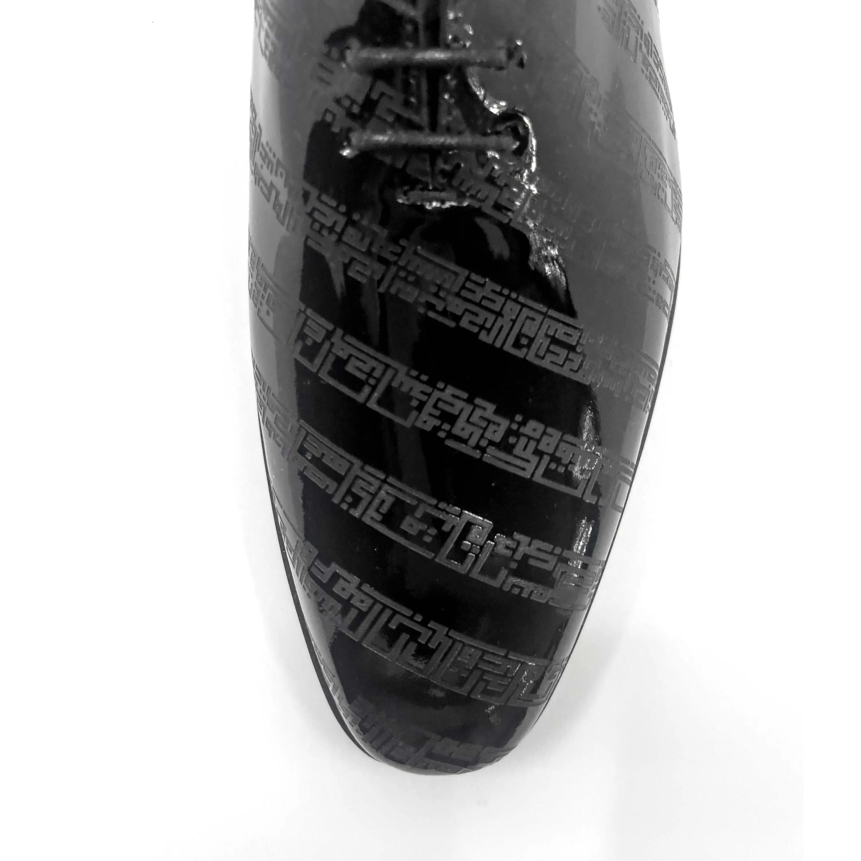 Black patent leather Before The Throne wholecut shoes