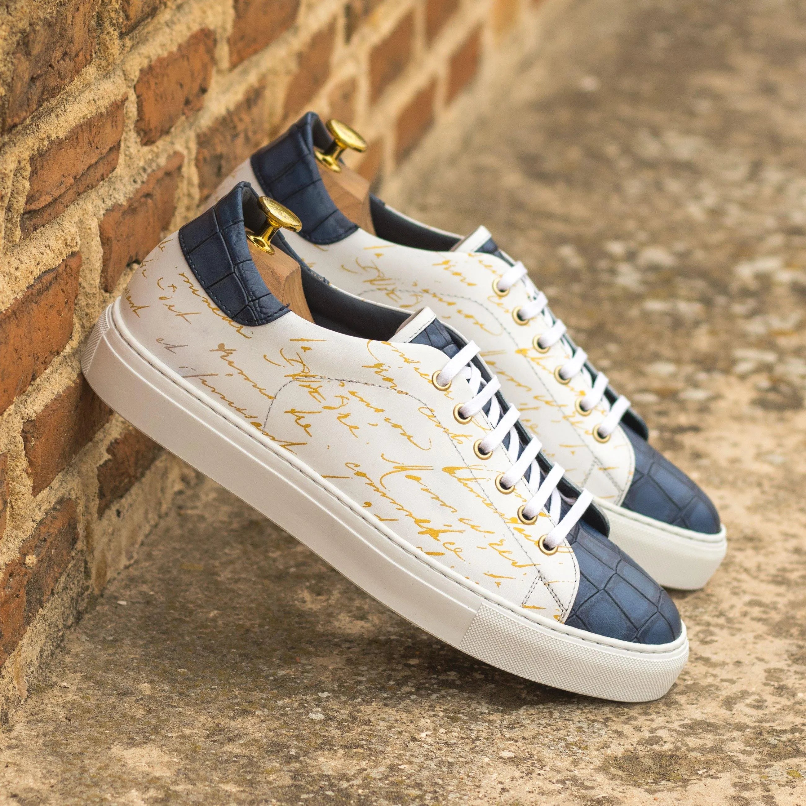 Stylish white and blue Frost Trainer Sneaker cupsole trainer