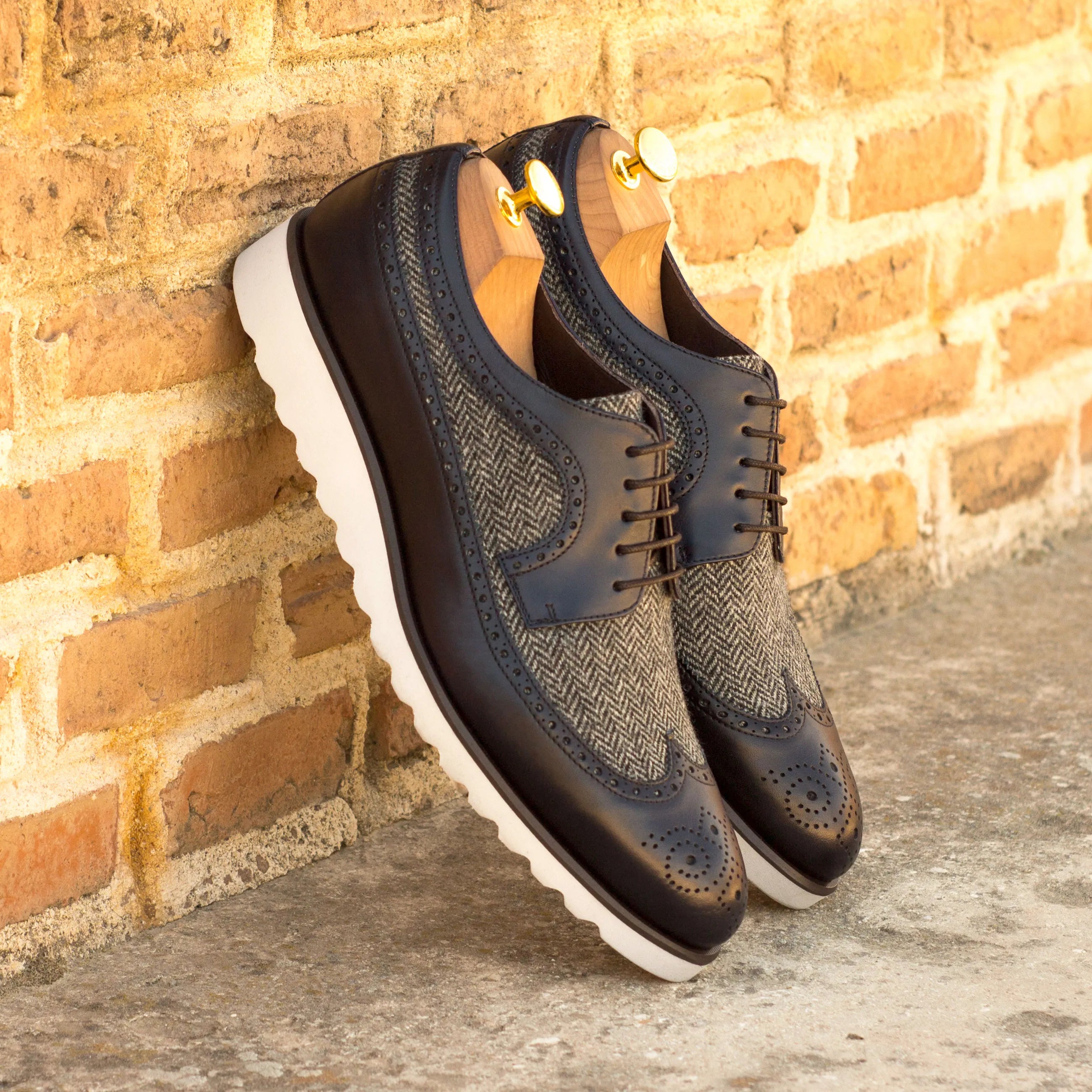 Livius longwing blucher two-tone leather tweed wingtip shoes