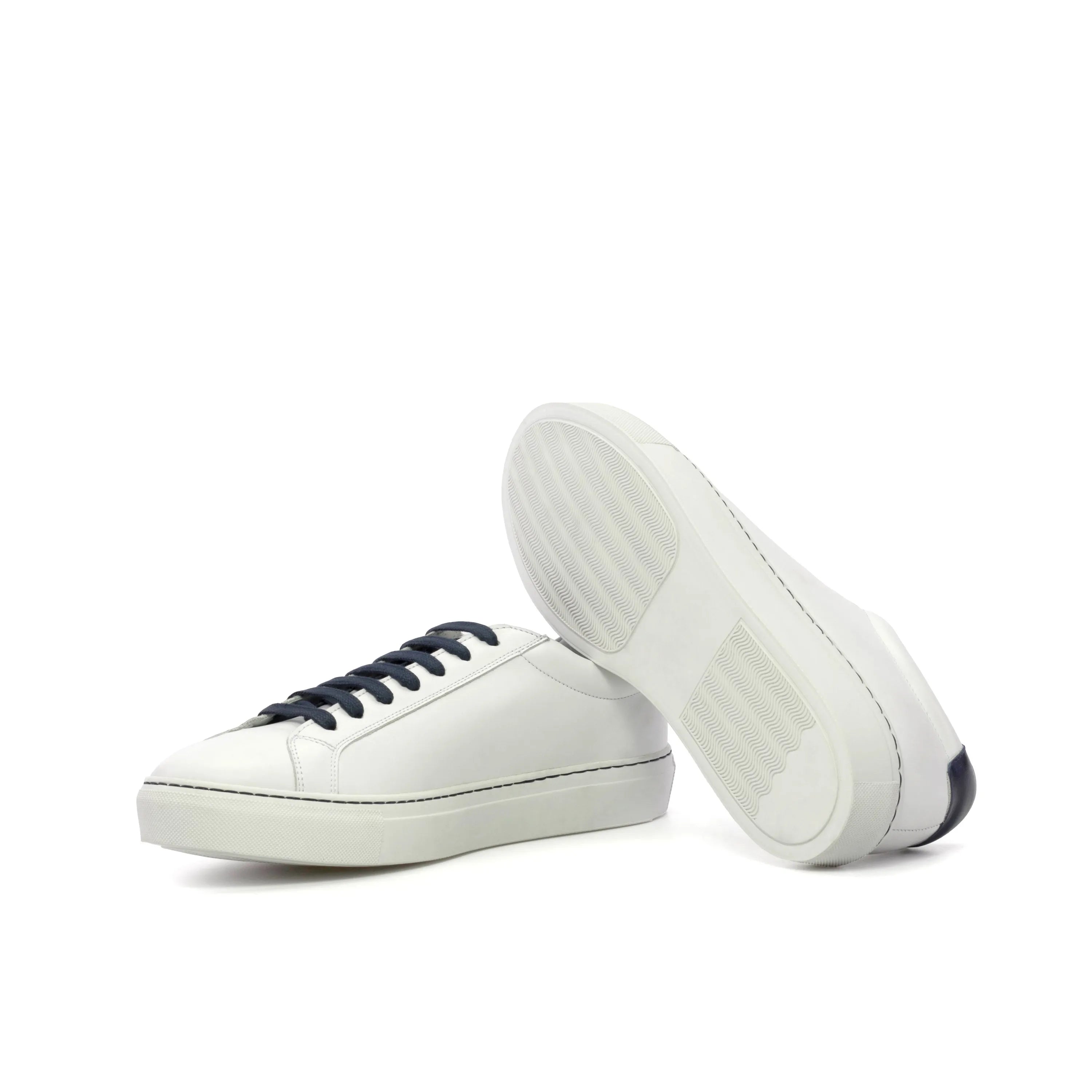 Ardo low kick sneaker II: white leather with navy laces