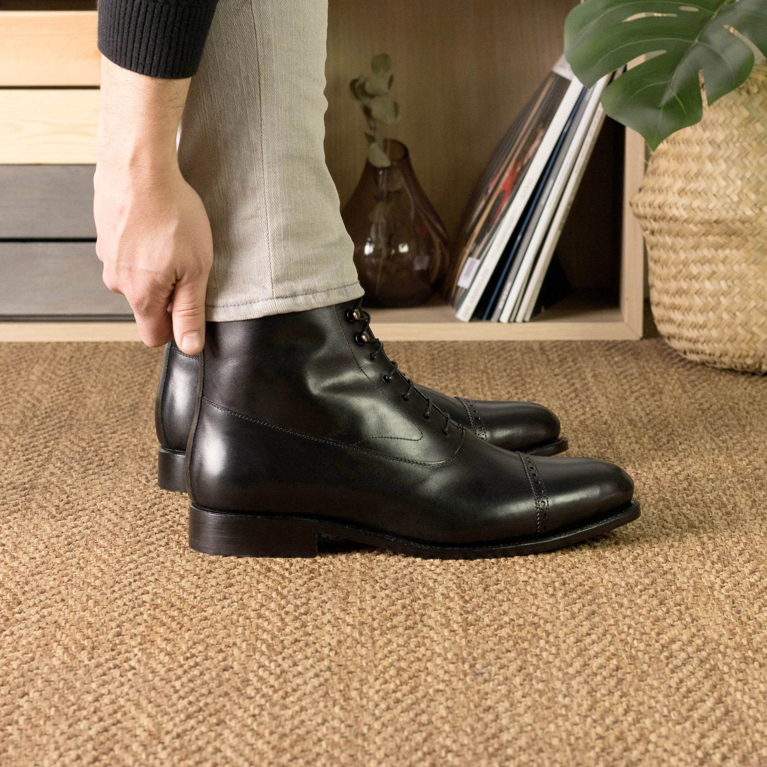 Bartos Balmoral Boots II black leather lace-up ankle boots with closed channel lacing