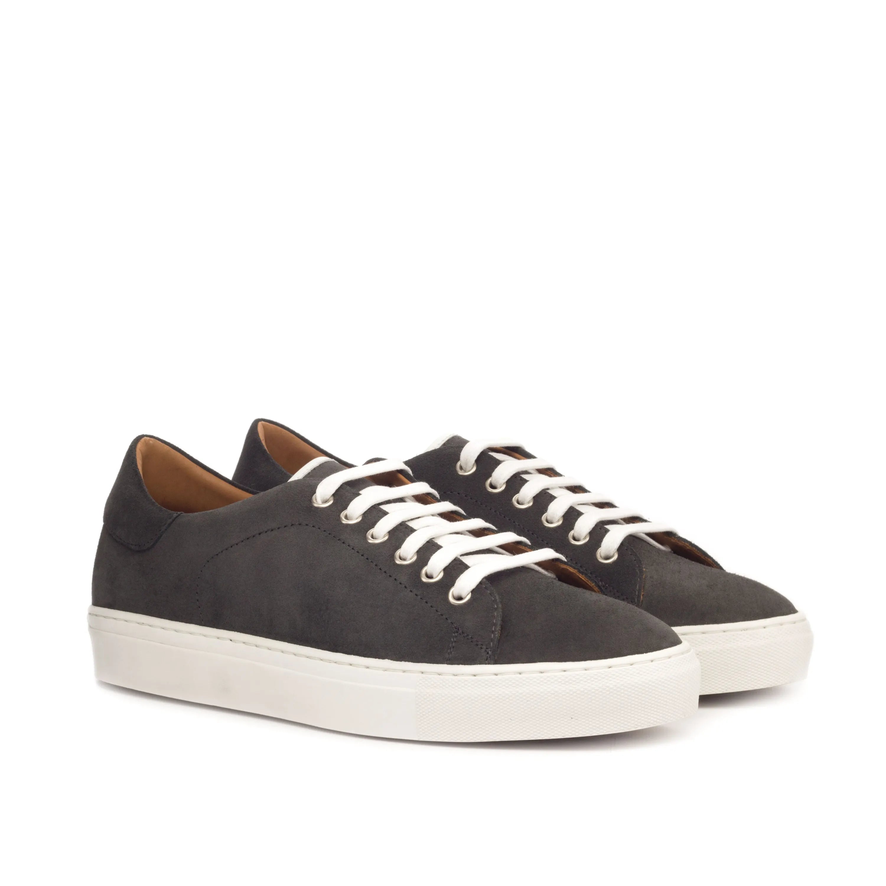 Gray Dailama trainer sneakers II with white laces