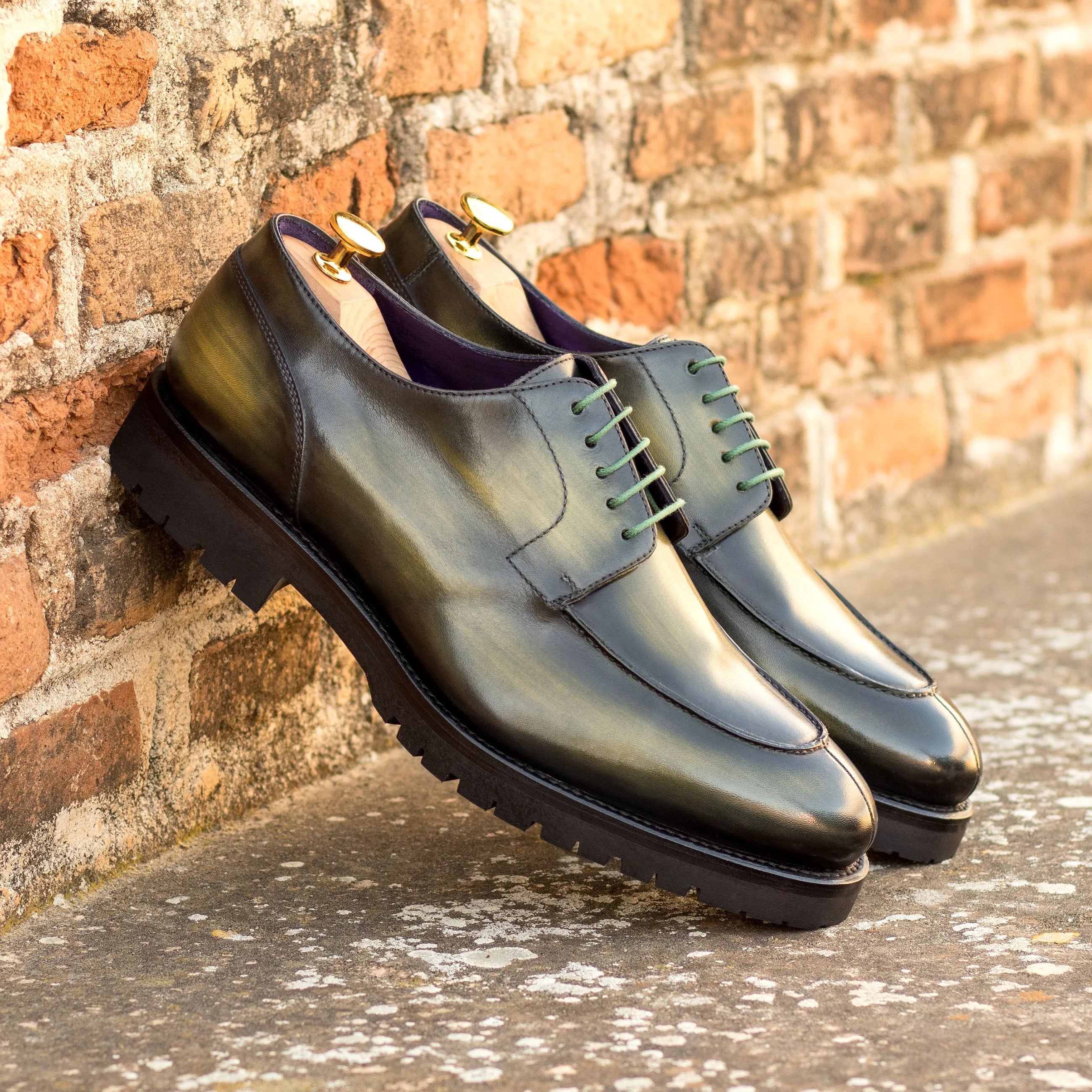 Jarama derby split toe patina shoes in green leather
